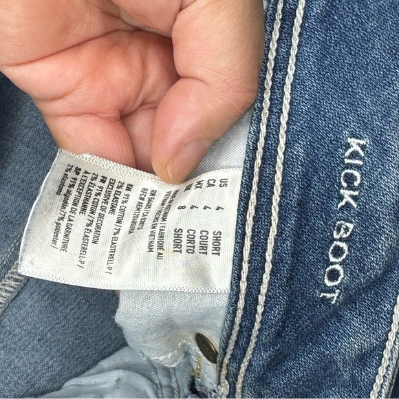 American Eagle Outfitters Stretch Denim Kick Boot Light Blue Flare Jeans 4 Short - Picture 12 of 13